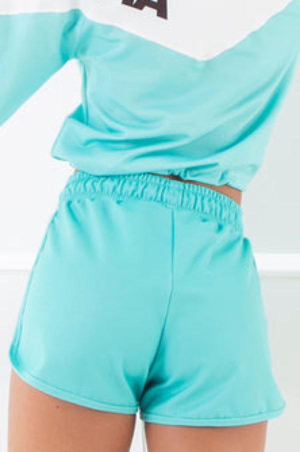 Shorts Facing Karma Turquoise